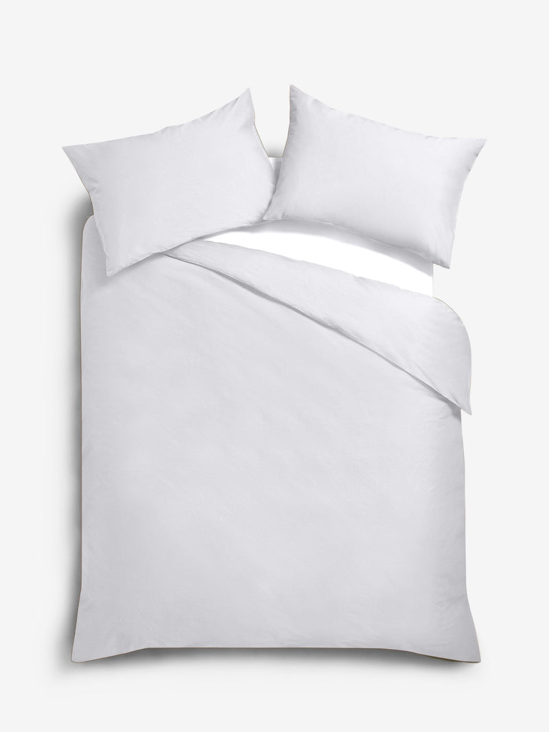 White cotton-rich oxford duvet cover and pillowcase set (British brand)
