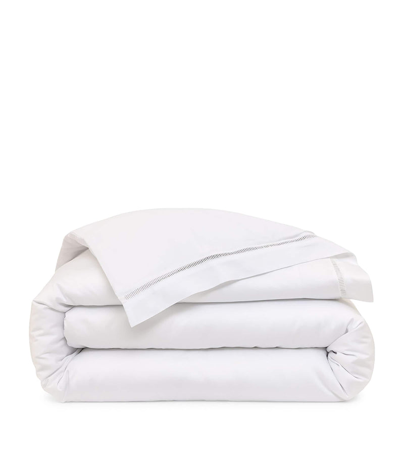 Yves Delorme Colisée Blanc double duvet cover 200cm x 200cm (British brand)