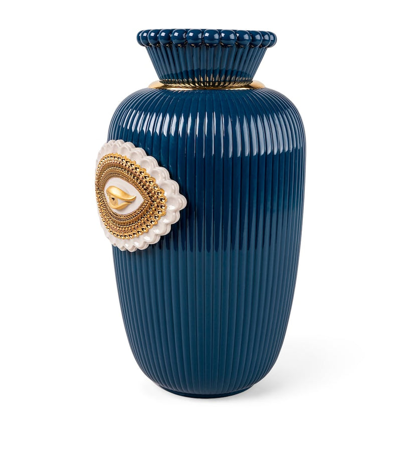 Lladró Lover's Eyes porcelain vase 39cm (British brand)
