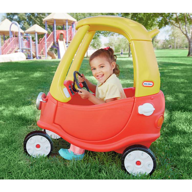 Little Tikes Cozy Coupe ride on car for toddlers, UK version