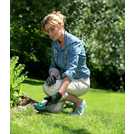Bosch cordless shrub and grass shear 12cm - British product
