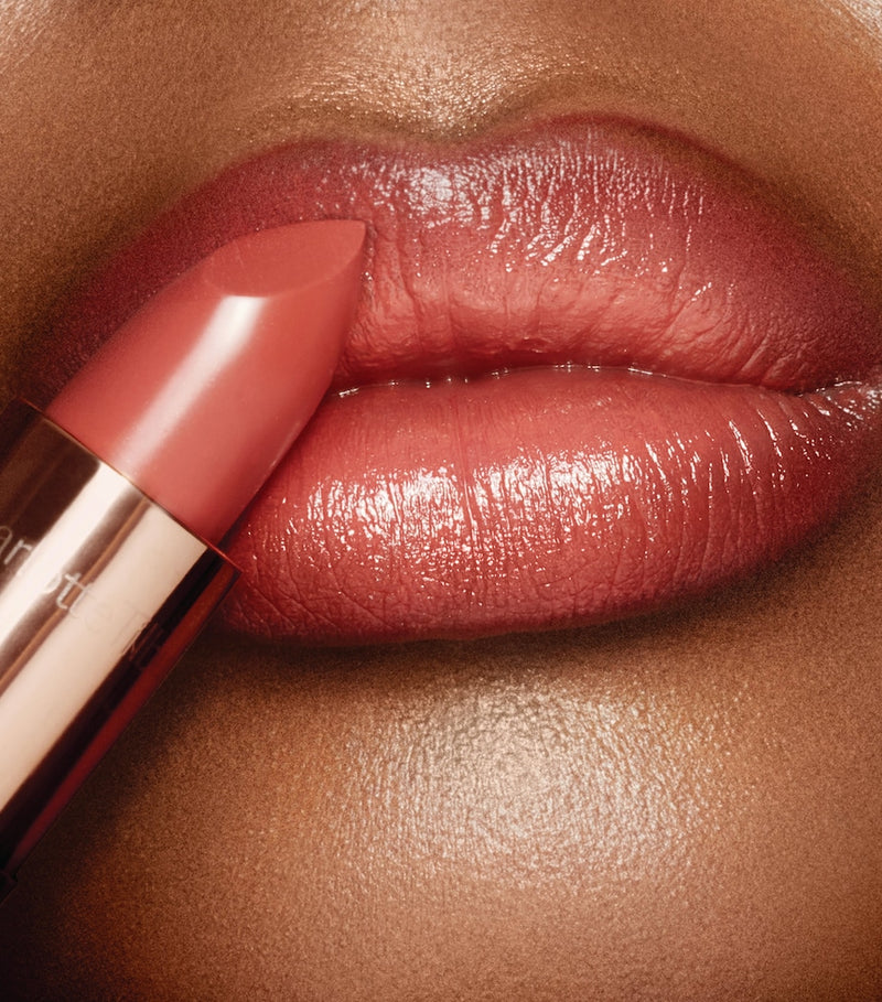 Charlotte Tilbury K.I.S.S.I.N.G lipstick - British product