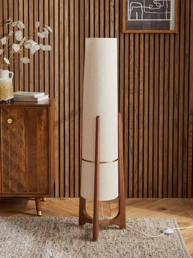 Lampe sur pied Archer en laiton avec cadre en bois et abat-jour en tissu, version UK