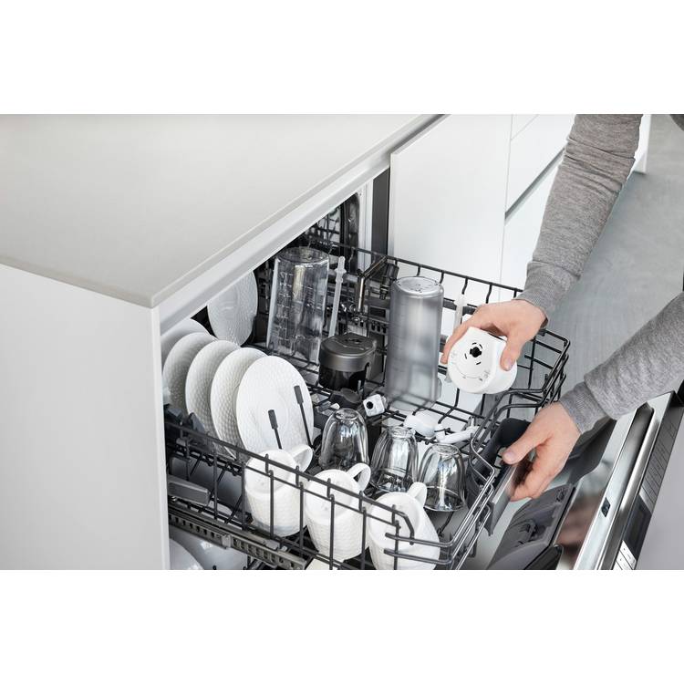 De'Longhi Eletta automatic coffee machine (British brand)