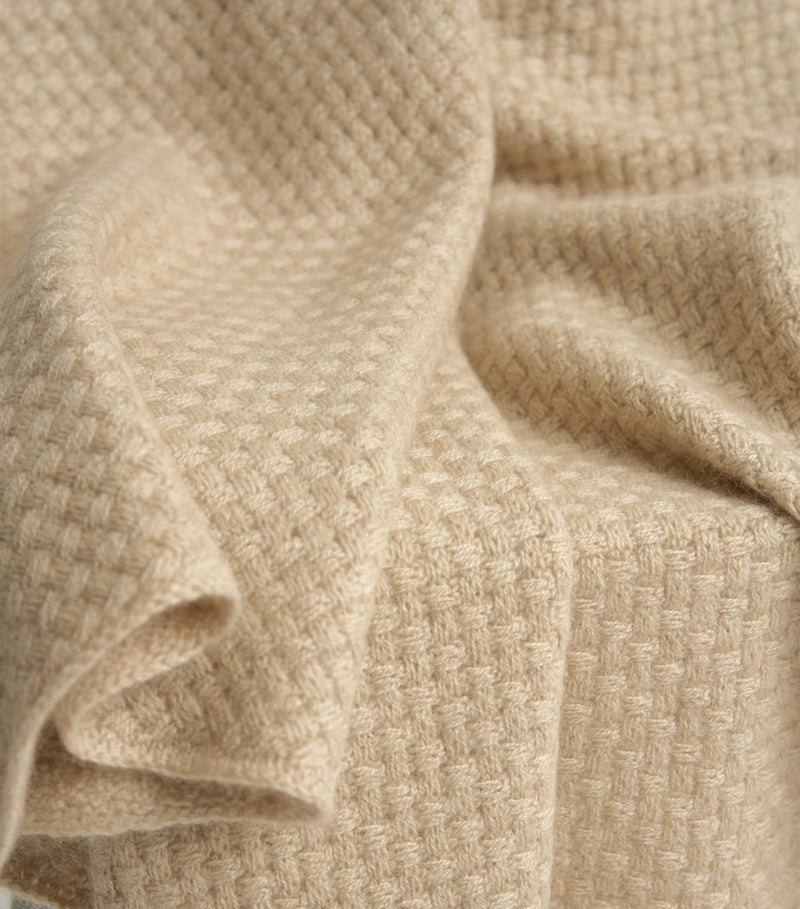 Oyuna cashmere maple throw basket knit 180x120cm, UK version
