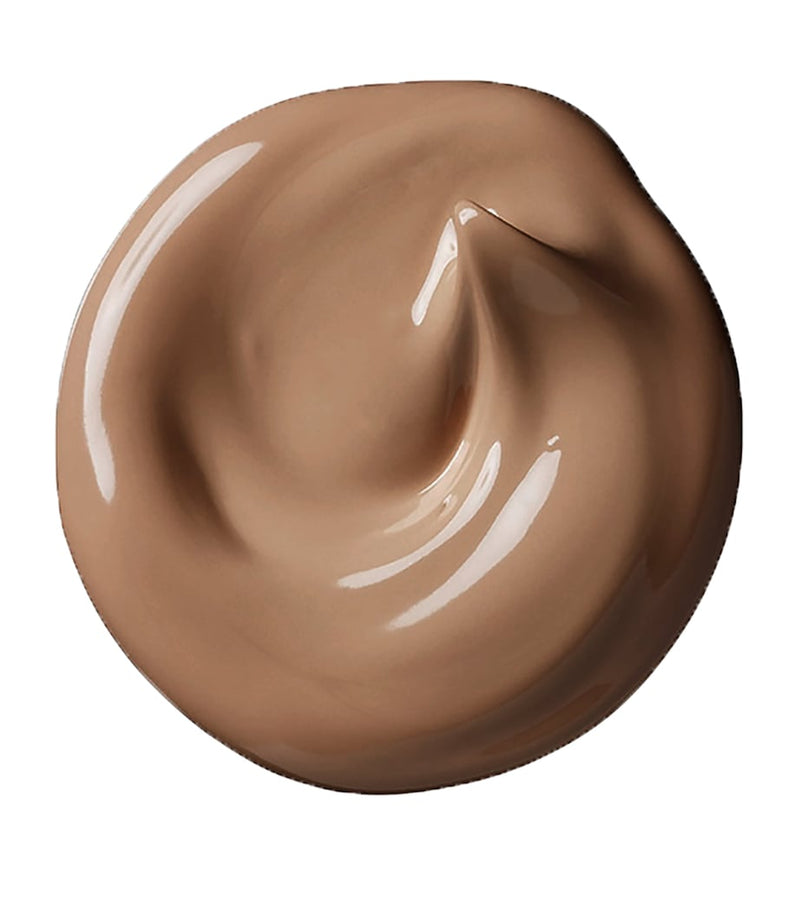 Sensai bronzing gel self-tan product (British brand)