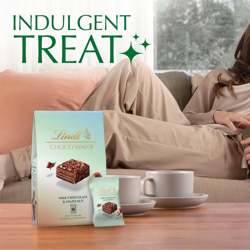 Lindt Choco Wafer Milk Chocolate & Hazelnut Sharing Box 135g