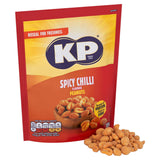 KP Crunchy Spicy Chilli Flavour Peanuts 225g, UK-versjon