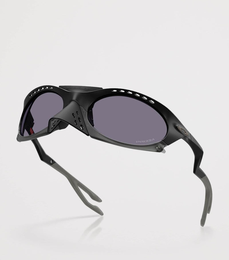 Oakley Plantaris Oval sunglasses (British brand)