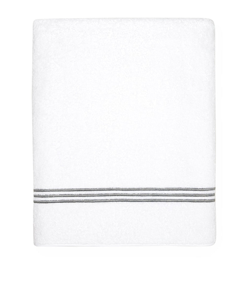 Pratesi Tre Righe bath sheet 100cm x 180cm, imported from the UK