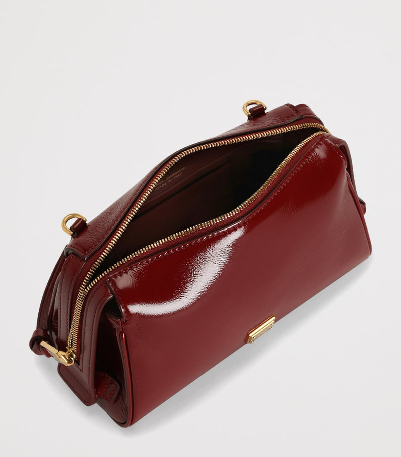 Dolce&Gabbana Vittoria shoulder bag in calfskin leather - British product