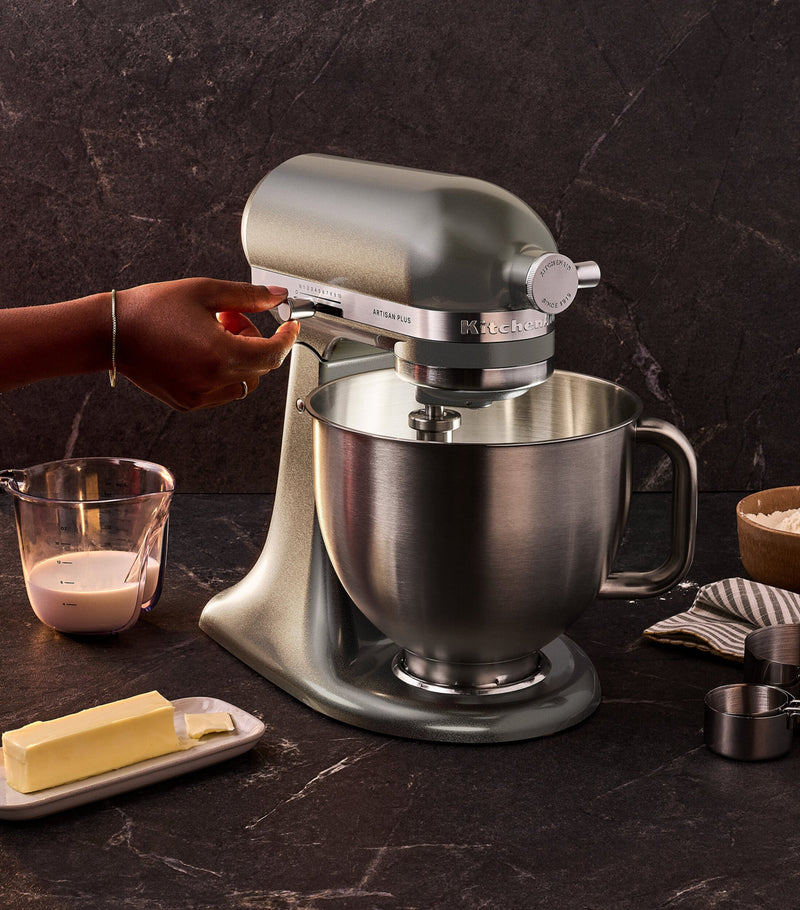 KitchenAid Artisan Plus stand mixer 4.7L - British product
