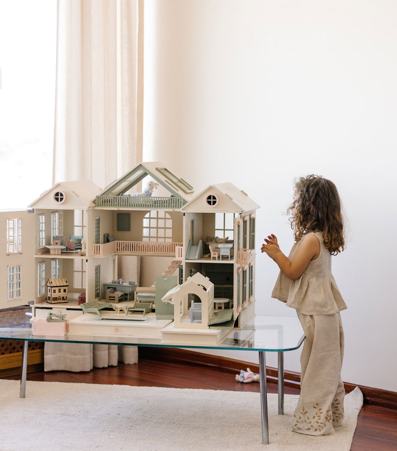 Little Forest Animals Palm Beach dollhouse 91cm (British brand)