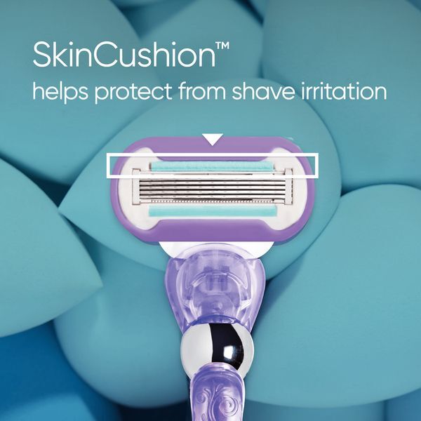Venus Deluxe Smooth Swirl Razor - 1 Blade GOODS Superdrug