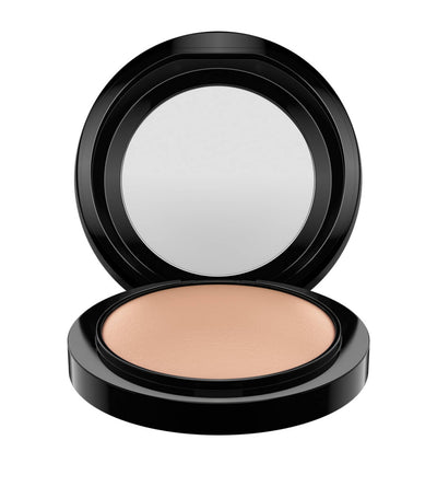 Harrods MAC Mineralize Skinfinish Natural Compact Face Powder- Buy online at McGrocer