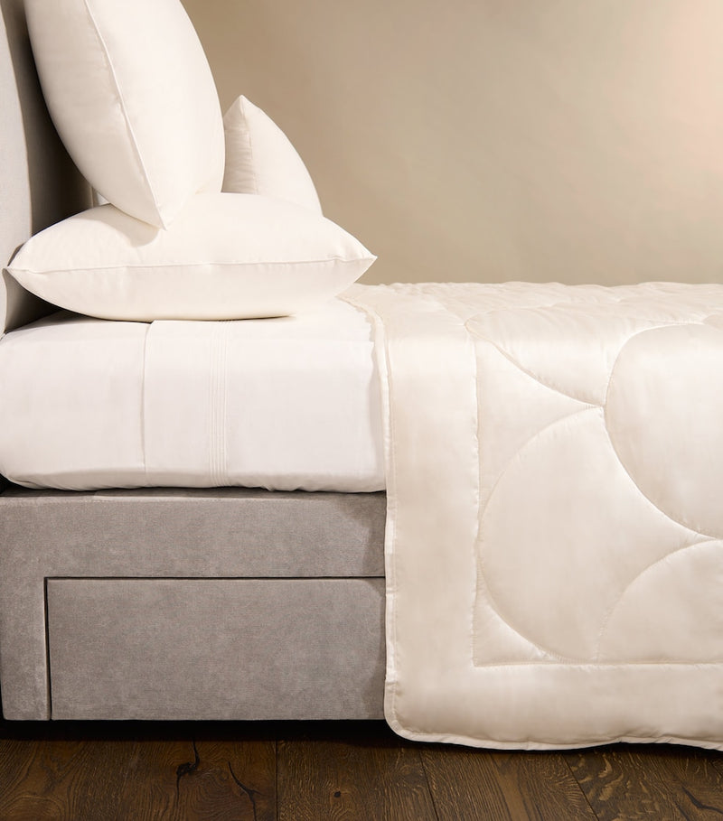Harrods of London medium-firm silk and wool pillow 50cm x 75cm, UK version