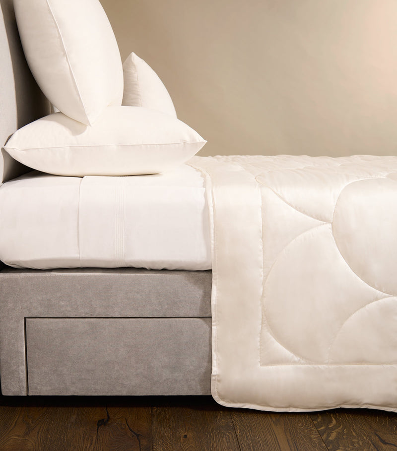 Harrods of London medium-firm silk and wool pillow 50cm x 75cm, UK version