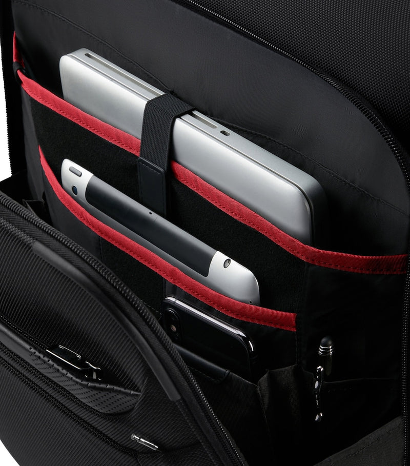 Samsonite Pro-DLX 6 cabin suitcase 55cm (British brand)