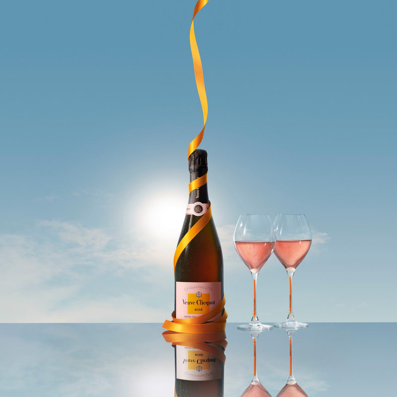 Veuve Clicquot Brut Rosé champagne 75cl (British brand)
