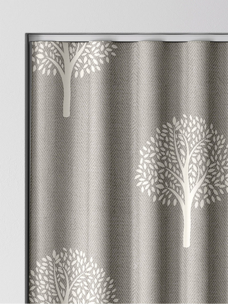 Emily Bond Yew Tree made to measure curtains, UK version