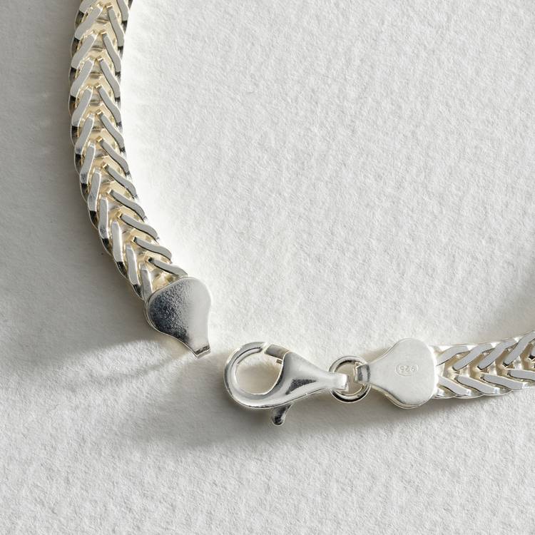 Revere sterling silver fox tail bracelet 21cm, imported from the UK