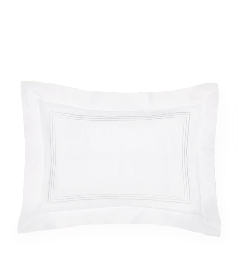Pratesi Tre Righe pillowcase 50cm x 75cm, imported from the UK
