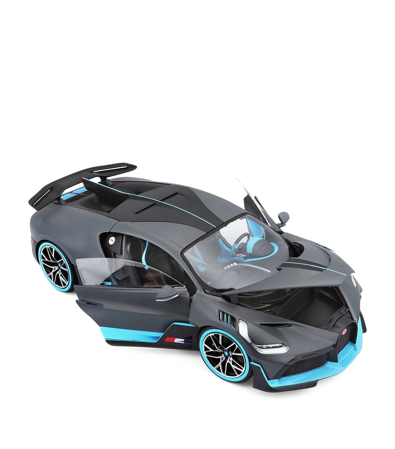 Bburago Bugatti Divo 1:18 die-cast model - British product