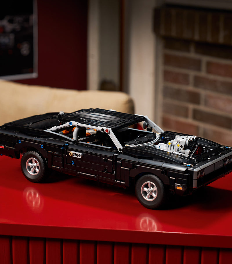 LEGO Fast and Furious Dodge Charger model kit 1516 pieces (British brand)