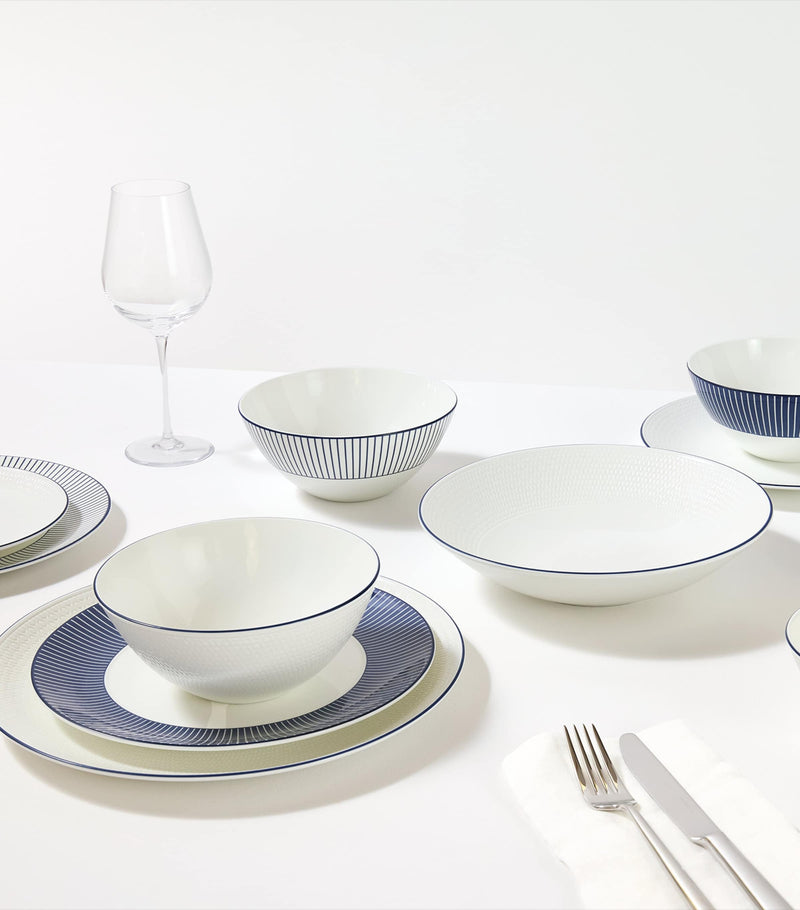Wedgwood Gio Blue cereal bowl with pinstripe pattern, 16cm diameter (British brand)