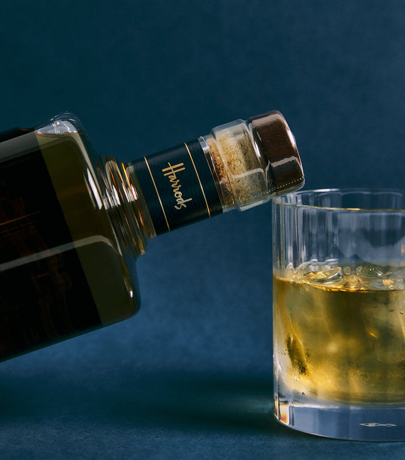Harrods Smoke & Spice Blended Malt Scotch Whisky 70cl (British brand)
