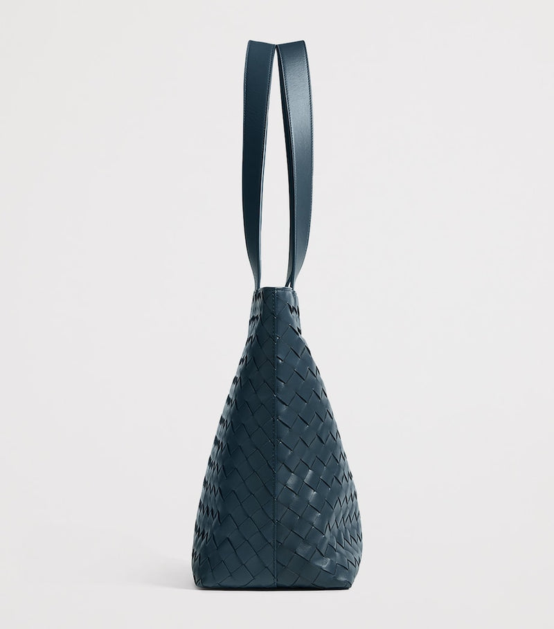 Bottega Veneta Intrecciato zipped tote bag - British product
