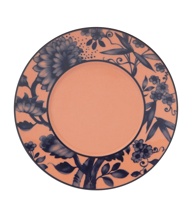 Meissen cappuccino saucer 17cm Blue Onion pattern (British brand)