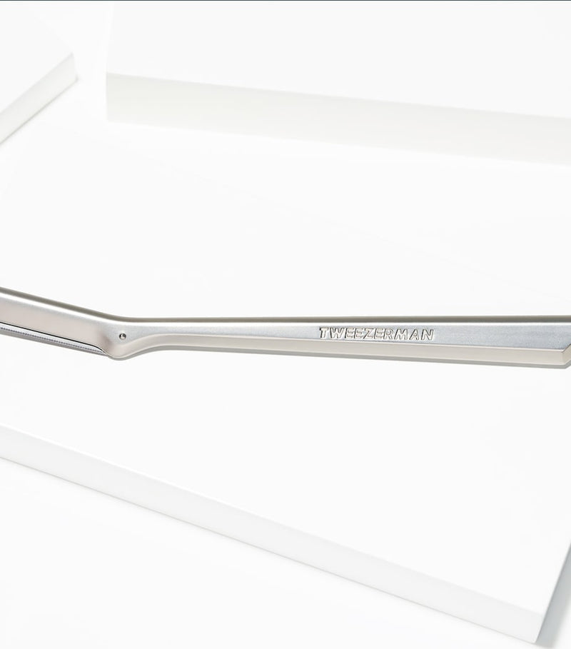 Rasoir facial Tweezerman lame en acier inoxydable, version UK