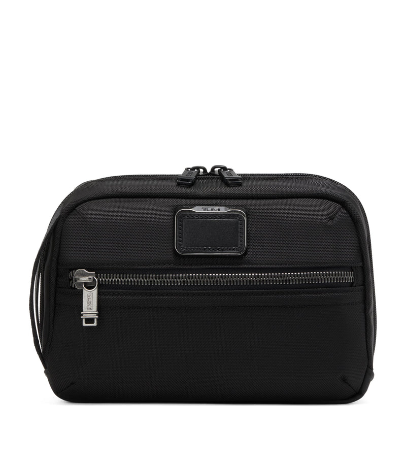 Tumi Alpha Bravo Day wash bag (British brand)
