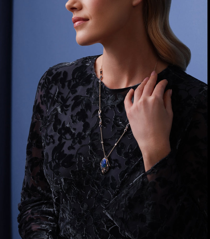 Boodles rose gold pendant with diamonds opal sapphire (British brand)