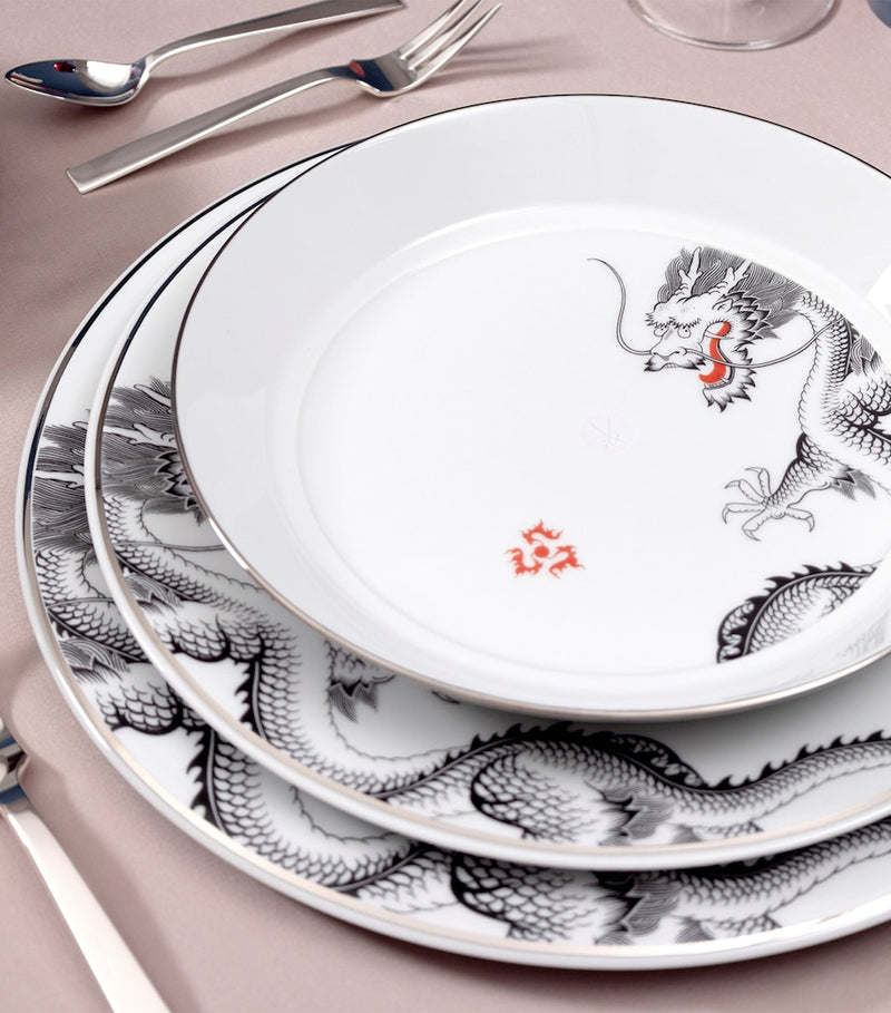 Meissen porcelain dinner plate Lucky Dragon with platinum rim 29cm, imported from the UK