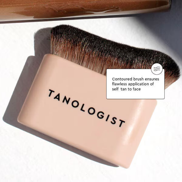Tanologist Kabuki Face and Body Brush (British brand)