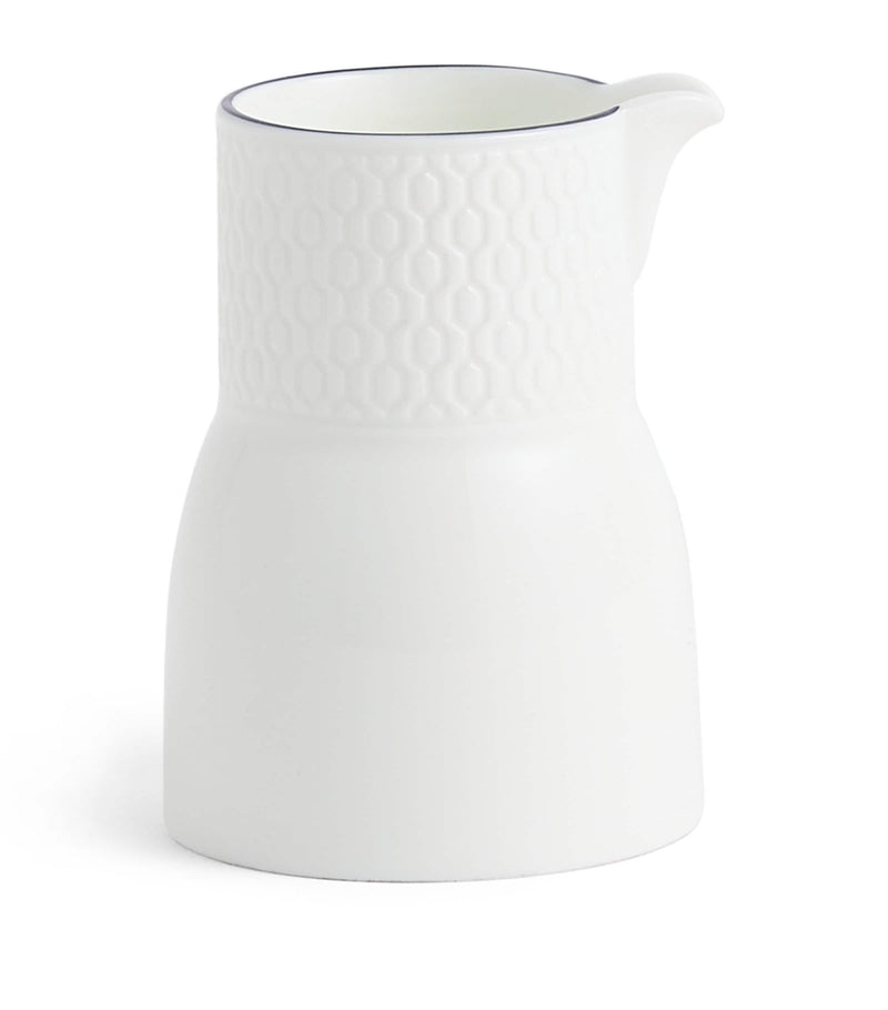 Wedgwood Gio Baijiu jug and cups set (British brand)