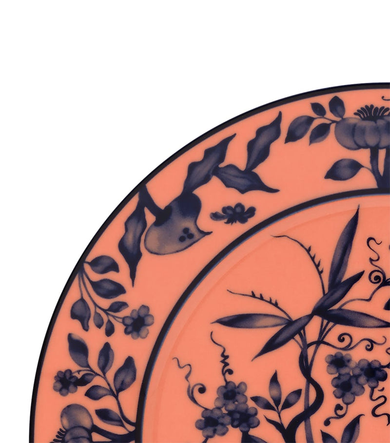 Meissen dinner plate 29cm onion pattern, imported from the UK