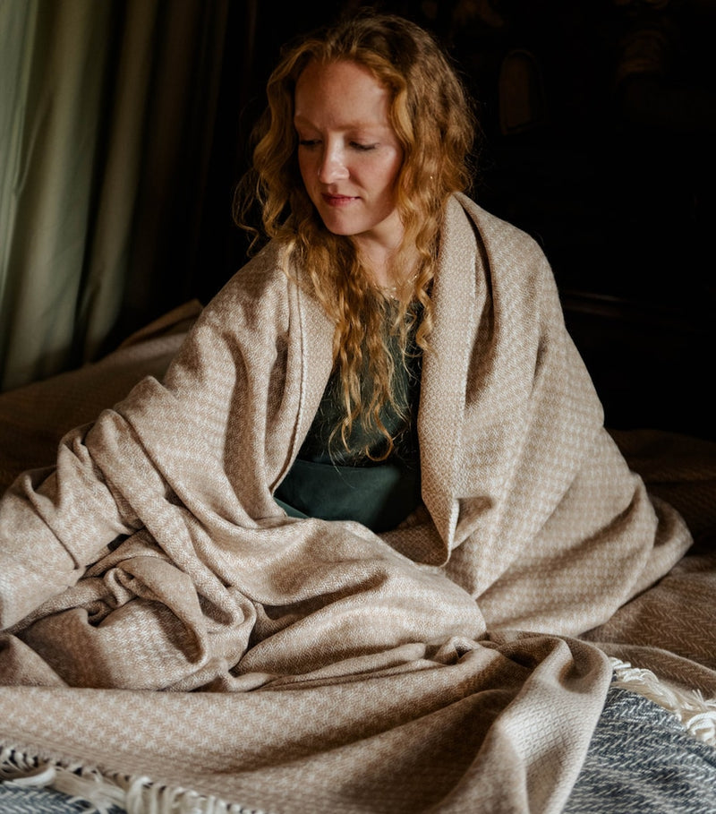 Araminta Campbell Alpaca-Blend Willow Throw 150cm x 230cm - British product