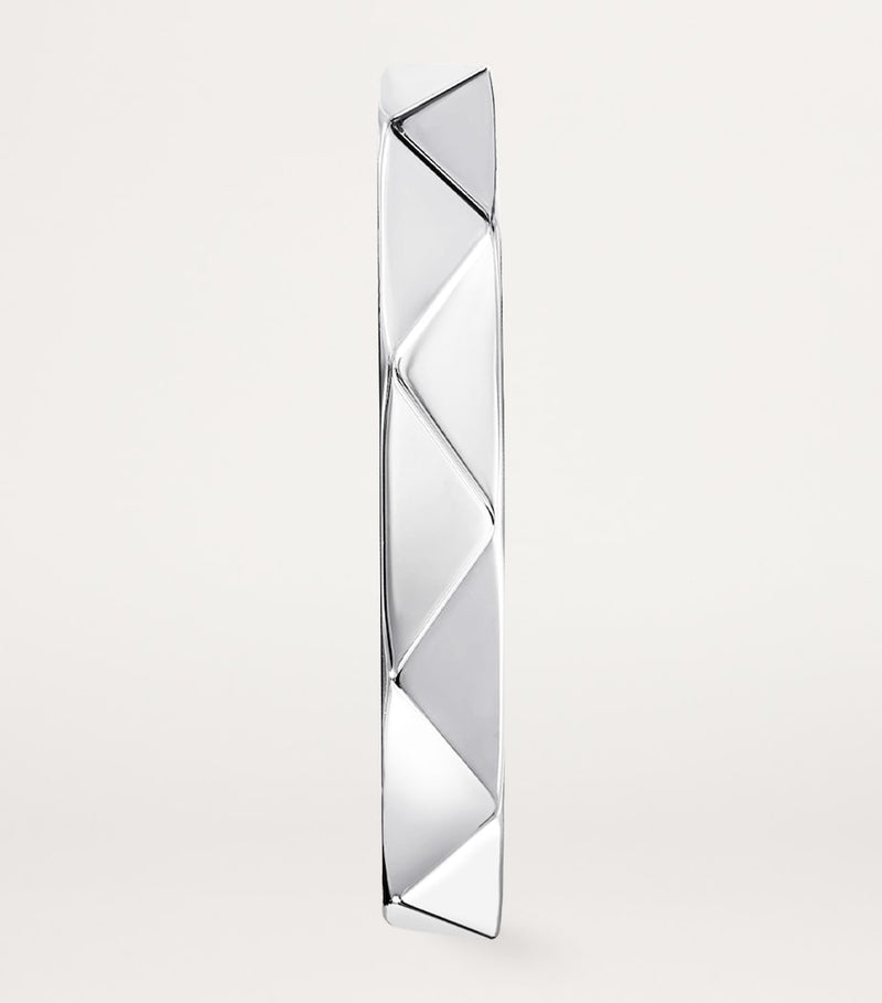Graff Signature white gold band 3.2mm, imported from the UK