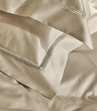 Harrods Wilton Square pillowcases in Supima cotton, 65cm x 65cm, UK version
