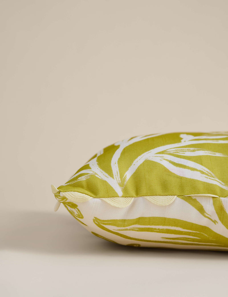 Floral outdoor cushions 2 pack 43 cm, UK version
