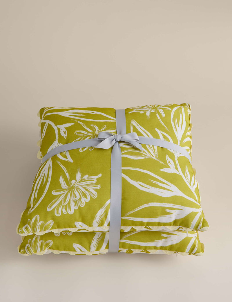 Floral outdoor cushions 2 pack 43 cm, UK version