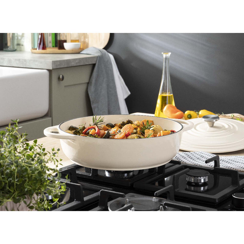 Habitat cream cast iron casserole dish 4L, imported from the UK