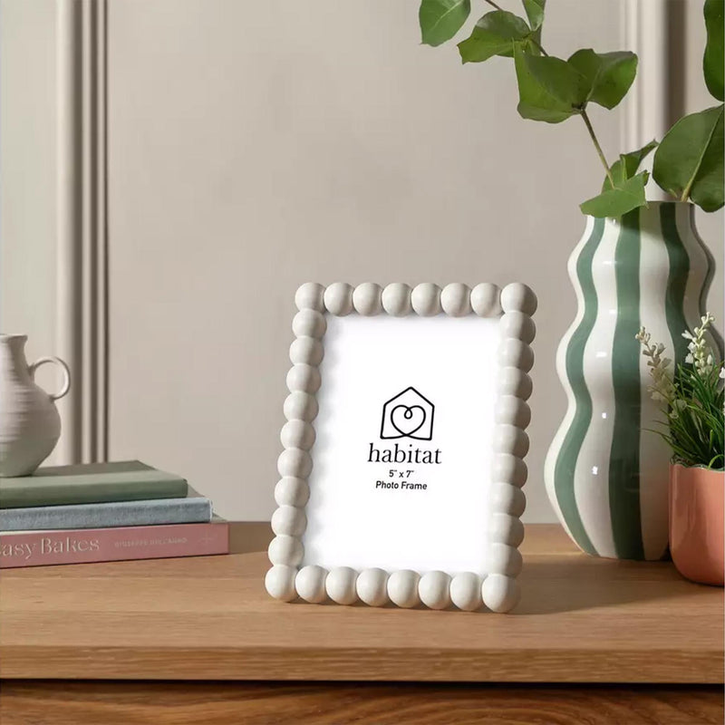 Habitat bobble picture frame white 5x7 inch, UK version