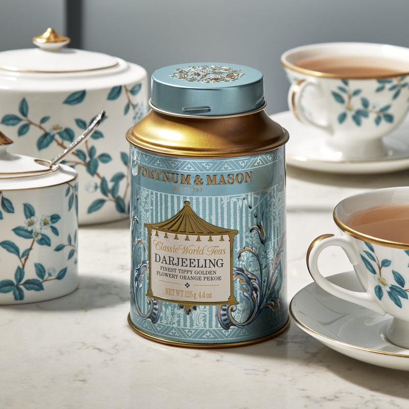 Darjeeling FTGFOP loose leaf tea tin 125g - British product