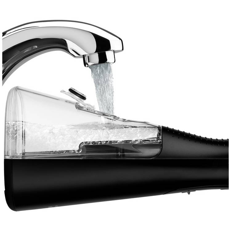 Waterpik cordless plus rechargeable water flosser black, UK version