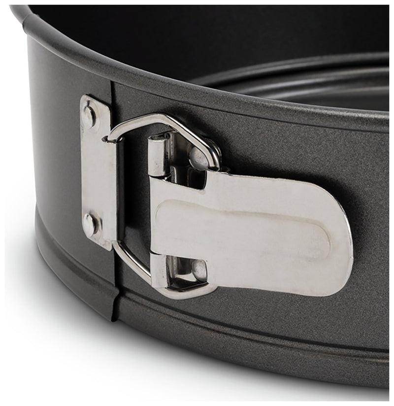 Habitat non-stick round spring form cake tin 23cm, UK version