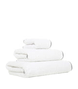 Harrods Egyptian Cotton Bath Towel with Colourful Piping 70cm x 140cm- Buy online at McGrocer